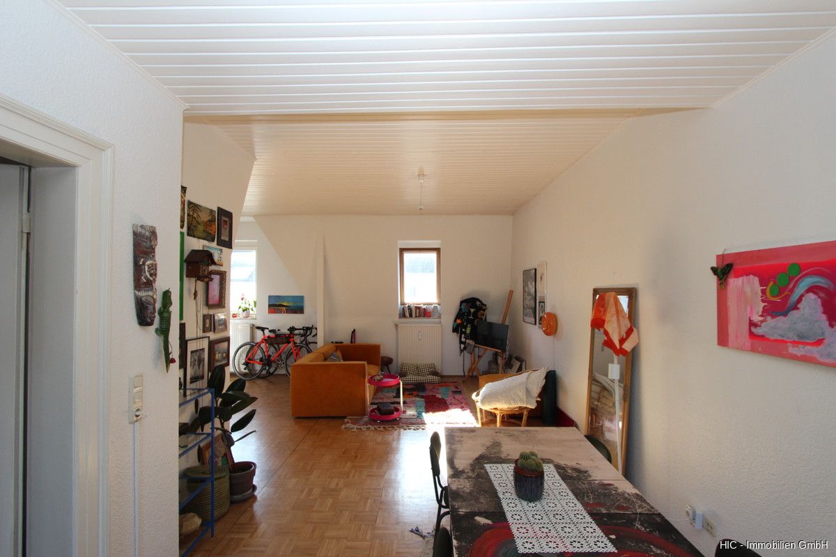 Straßenansicht 