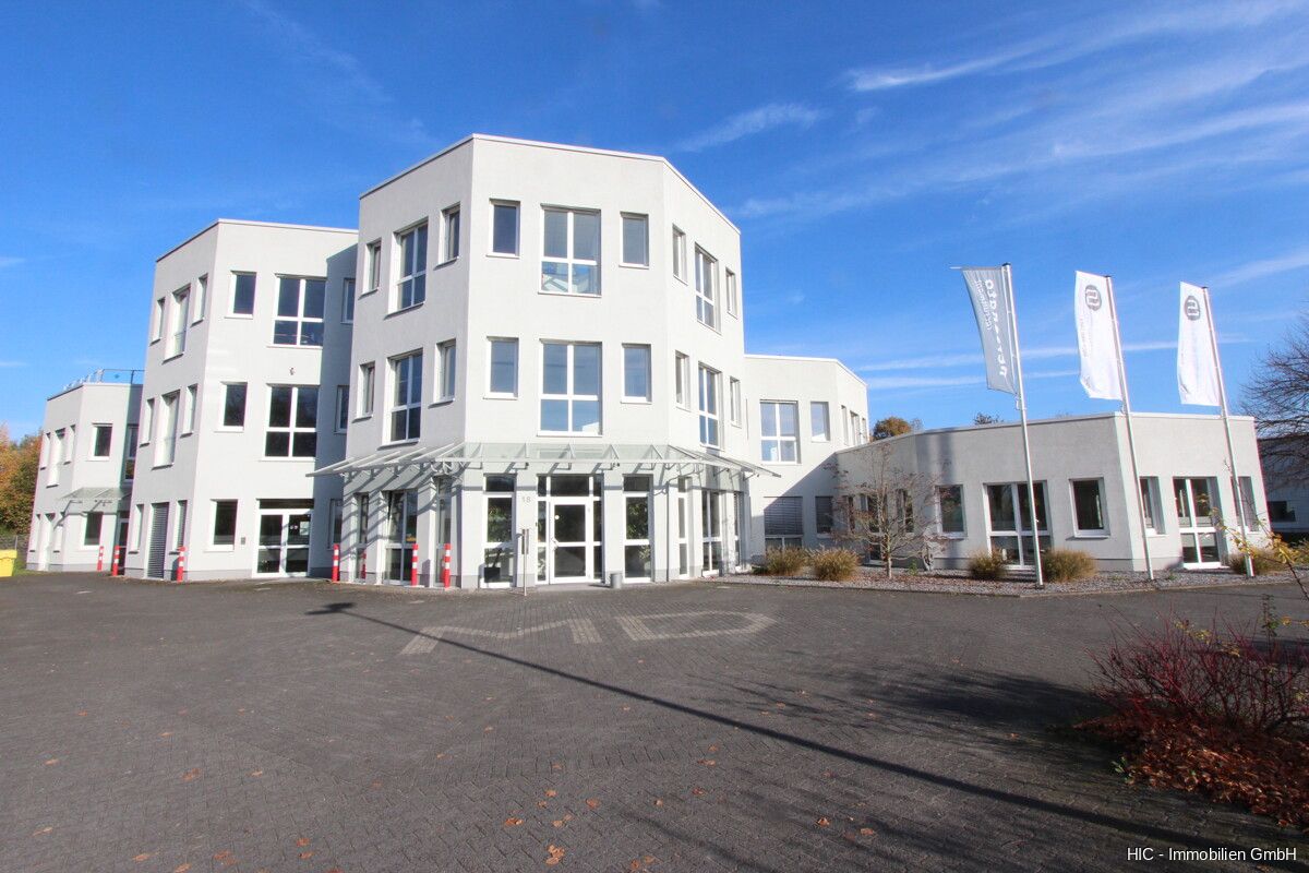 Ca. 343 m² moderne & helle Büroflächen in Nettetal-Kaldenkirchen TOP Lage A61